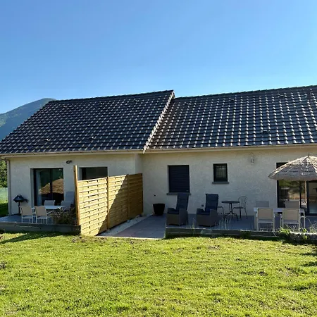 La Maisonnette Du *